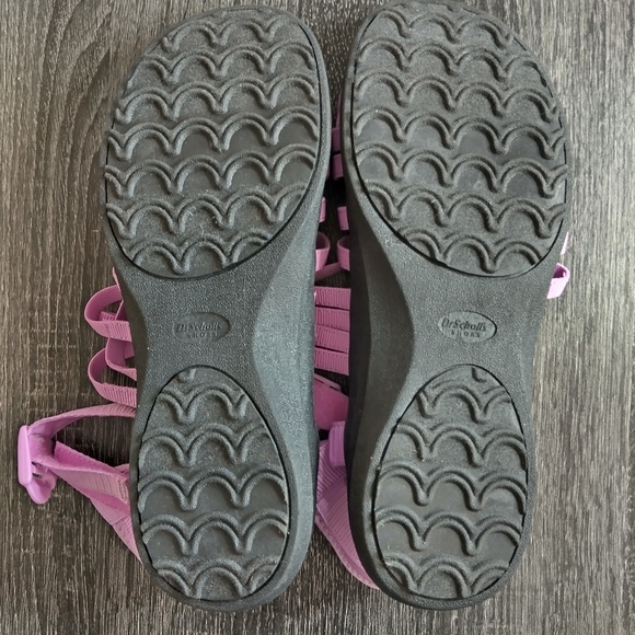 Dr Scholl's woman 10 sport sandals. Stretch Strappy. Next to new. Color Orchid - Picture 6 of 11
